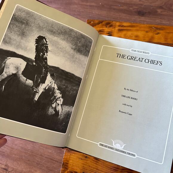 Vintage 1977 Time-Life Books The Old West The Great Chiefs Hardcover Book - Picture 2 of 8